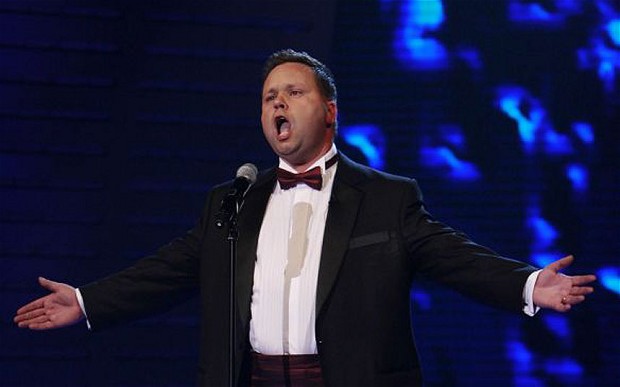 A bolygó hollandi sztárja Paul Potts lesz Szegeden! Jegyek itt!