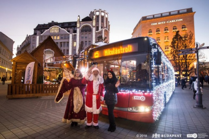 A budapesti és a szegedi Fénytrolira is lehet szavazni az Európa legszebb adventi trolija versenyen!