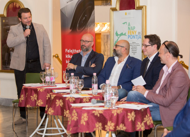 A Szegedi Nemzeti Színház 2019/2020-as évadában Alföldi Róbert és Peller Károly is rendez!