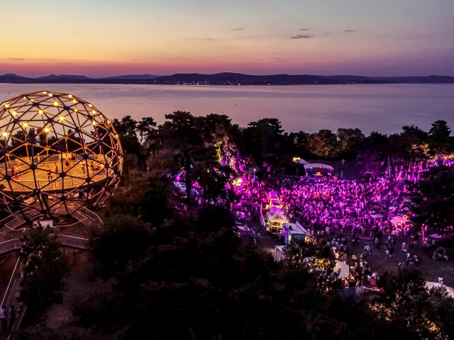 Balaton Piknik 2019-ben a Gömbkilátónál - Jegyek itt!