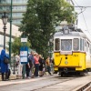 Versel a villamos a Költészet Napján!