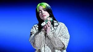 Billie Eilish videóban üzent a magyaroknak!