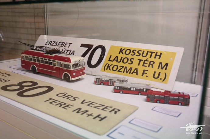 Budapesti mesék - új időszaki kiállítás nyílik a BKV Deák téri múzeumában
