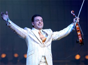 Budapesti Újévi koncert 2015-ben az Arénában Mága Zoltánnal és sztárvendégeivel - Jegyek hamarosan!
