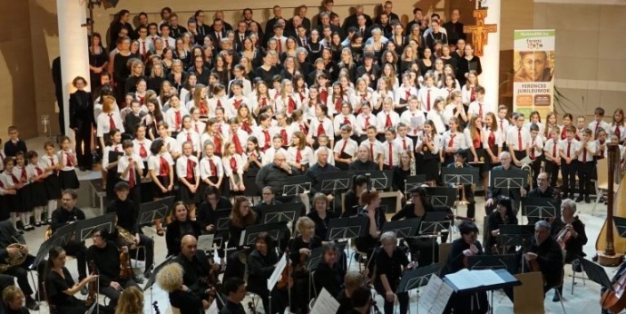 Carmina Burana jótékonységi koncert 2025-ben a MÜPA-ban - Jegyek itt!