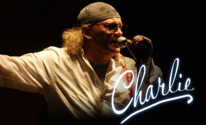 Charlie koncert 2024-ben Tatabányán a Vértes Agorájában - Jegyek itt!