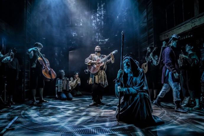 Európai turnéra indul a Gyűrűk ura musical!