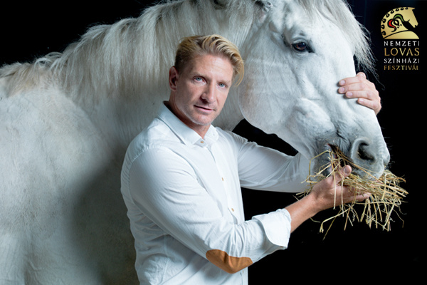 Honfoglalás musical Pintér Tiborral a Diósgyőri Várban - Jegyek itt!