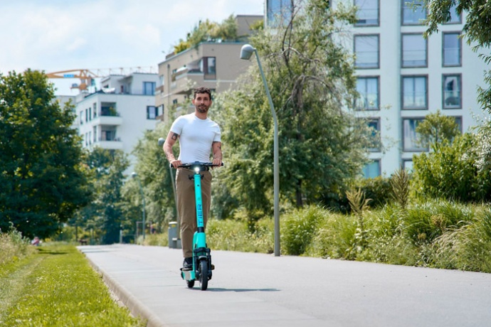 INGYEN elektromos rollerezés szeptemberben az Autómentes világnap alkalmából!