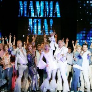 Turnéra indul a Mamma Mia musical - Jegyek a szegedi, győri, debreceni és budapesti előadásokra itt!