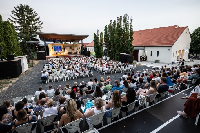 Kultkikötő 2023 - Balatonszárszó - Programok és jegyek itt!