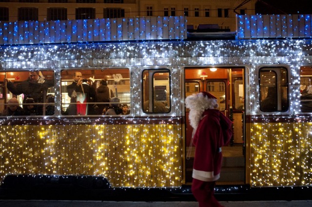 Már szavazhatunk Európa legszebb adventi villamosára!