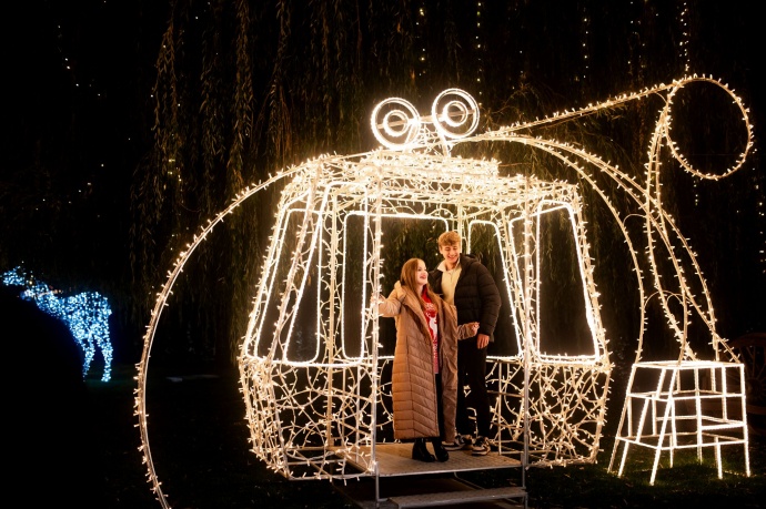 Óriáskerékkel tér vissza a Sissi Fénykert Gödöllőn - Jegyek itt!