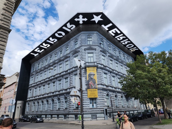 Tarr Zoltán: megszűnt Schmidt Máriának, a Terror Háza Múzeum főigazgatójának megbízatása