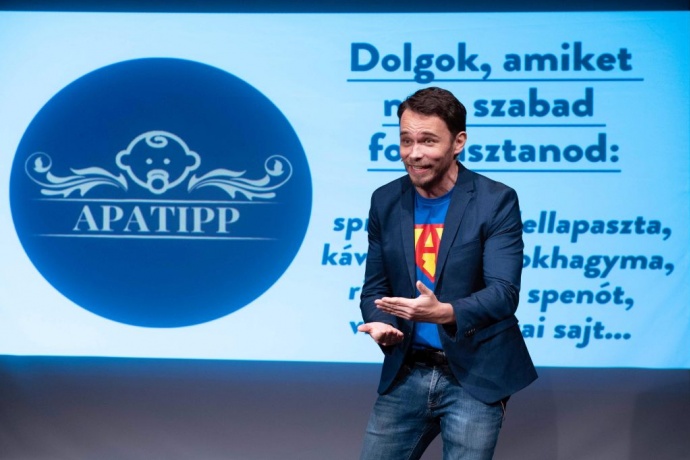 Turnézik Lengyel Tamás estje az Apanevelés kezdőknek és haladóknak - Jegyek és helyszínek itt!