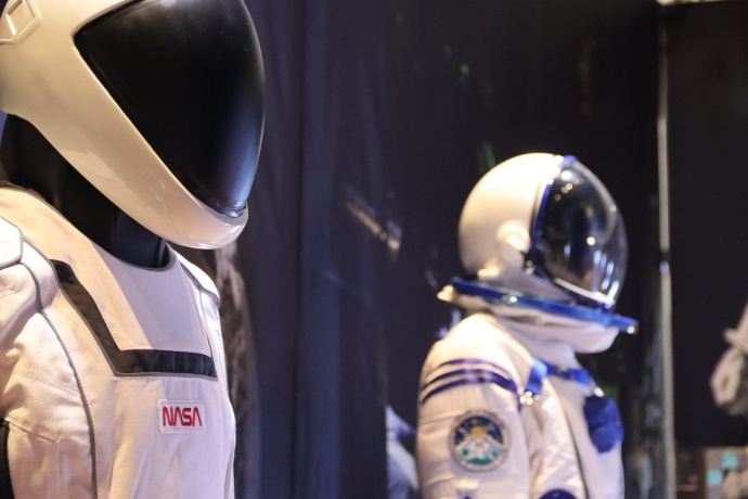 Űrhajós kiállítás érkezik Budapestre az Etele Plázába - Jegyek a Life in Space űrkiállításra